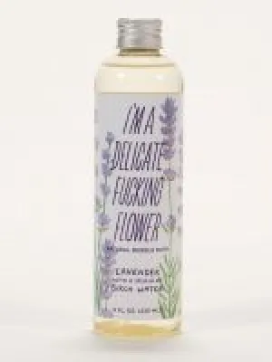 Blue Q I'm a Fucking Flower Bubble Bath Lavender with a Splash of Birch Water