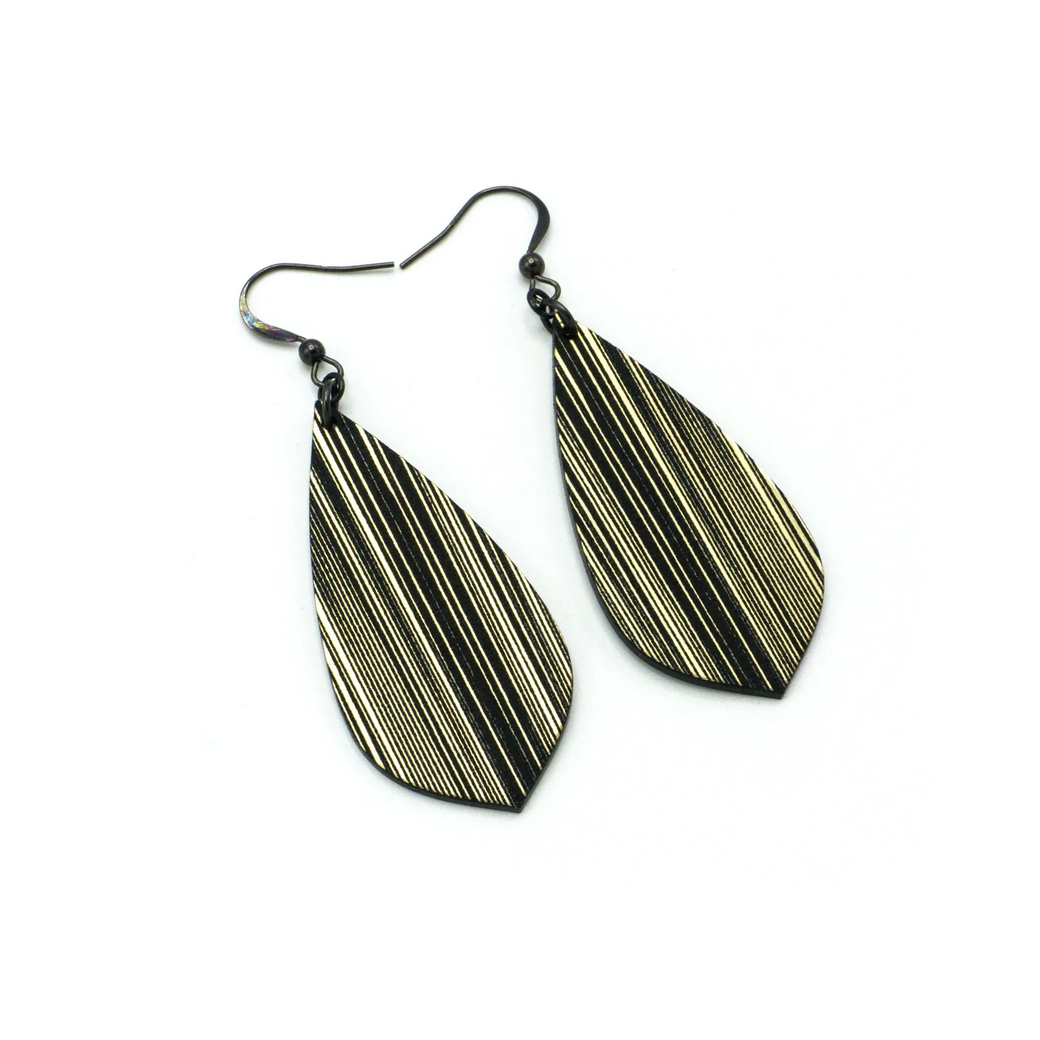 Gem Point [15R] // Acrylic Earrings - Brushed Gold, Black