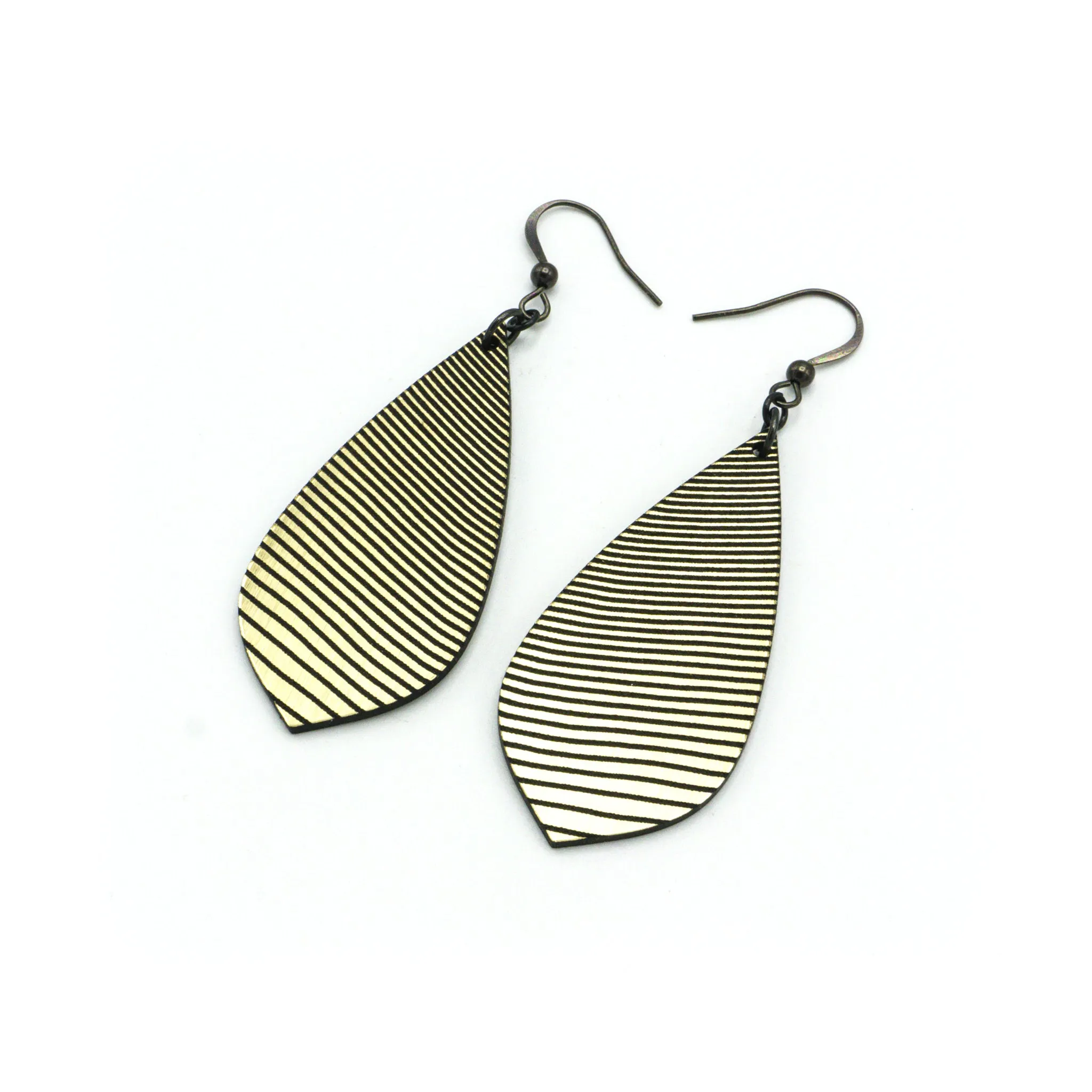 Gem Point [20] // Acrylic Earrings - Brushed Gold, Black
