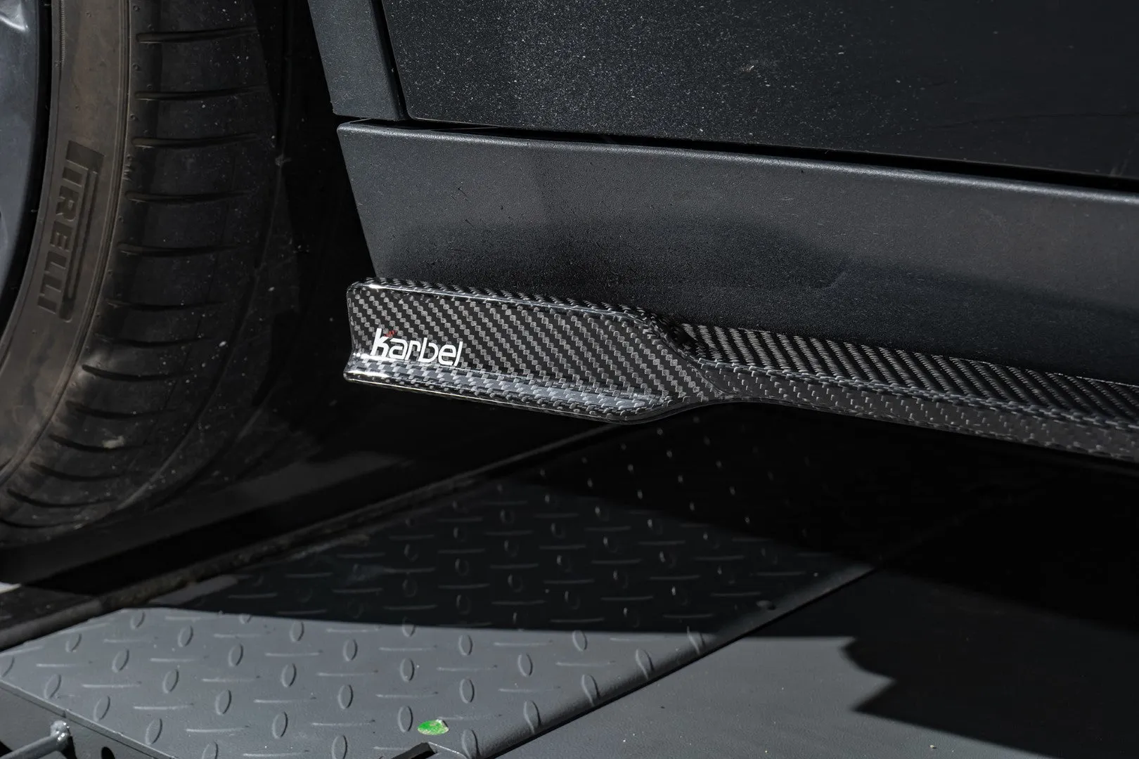 Karbel Carbon Pre-preg Carbon Fiber Side Skirts for Tesla Model Y / Performance